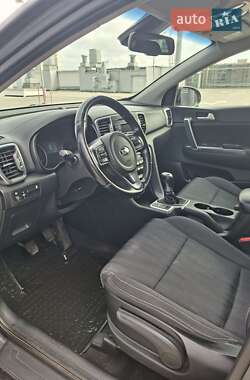 Внедорожник / Кроссовер Kia Sportage 2017 в 