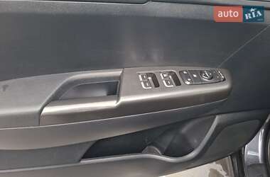 Внедорожник / Кроссовер Kia Sportage 2017 в 