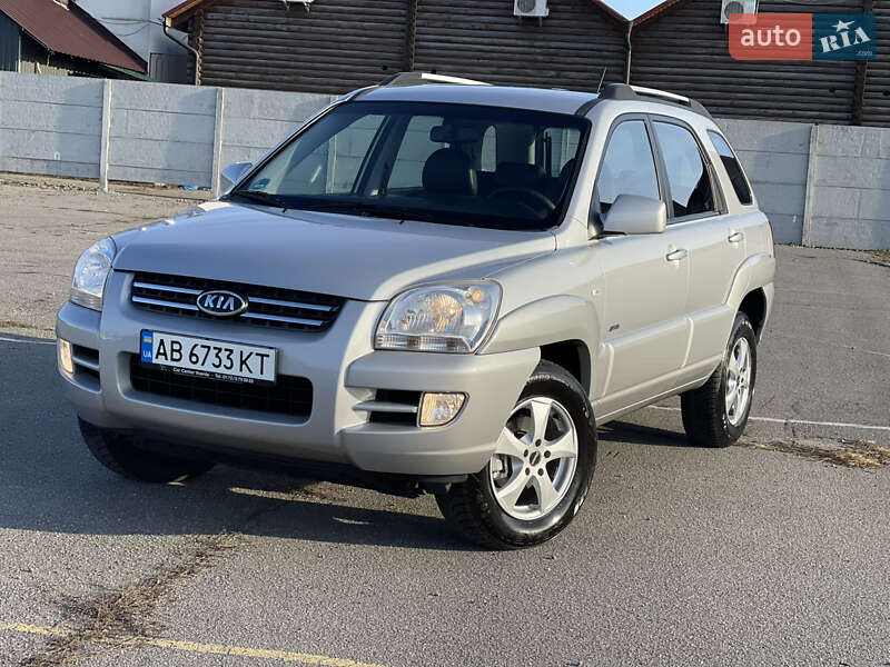Внедорожник / Кроссовер Kia Sportage 2005 в 