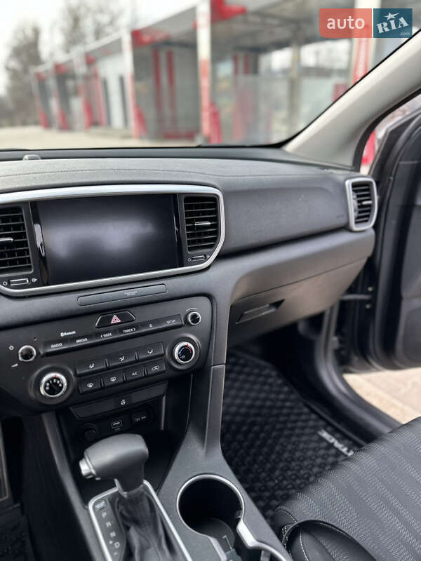 Внедорожник / Кроссовер Kia Sportage 2021 в Тернополе