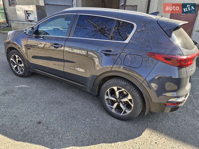 Внедорожник / Кроссовер Kia Sportage 2018 в Новом Роздоле фото 3 Внедорожник / Кроссовер Kia Sportage 2018 в Новом Роздоле