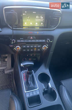 Внедорожник / Кроссовер Kia Sportage 2019 в 