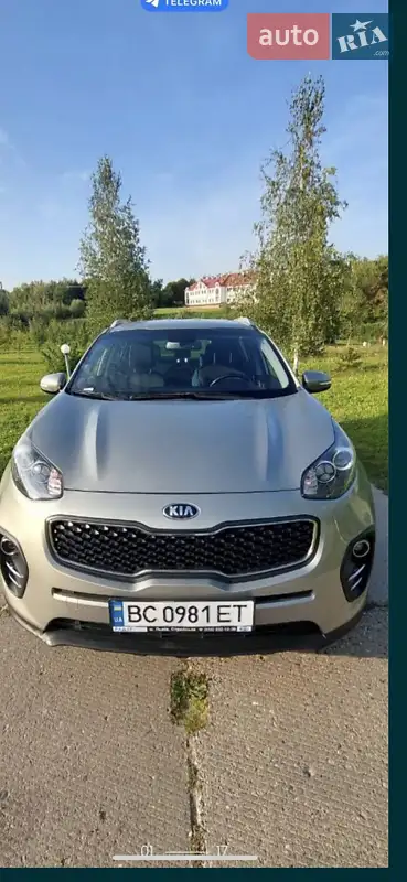 Позашляховик / Кросовер Kia Sportage 2016 в 