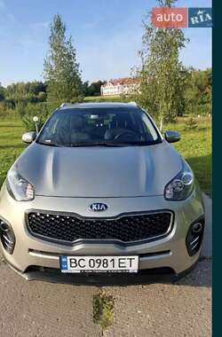 Позашляховик / Кросовер Kia Sportage 2016 в 