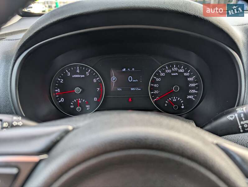 Внедорожник / Кроссовер Kia Sportage 2017 в Иршаве