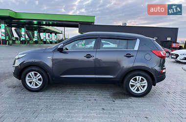 Внедорожник / Кроссовер Kia Sportage 2010 в 