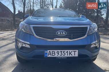 Внедорожник / Кроссовер Kia Sportage 2012 в 