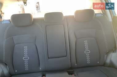 Внедорожник / Кроссовер Kia Sportage 2012 в 