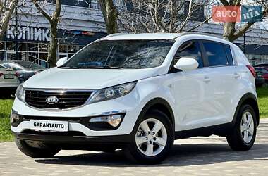 Внедорожник / Кроссовер Kia Sportage 2015 в 