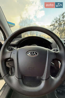 Внедорожник / Кроссовер Kia Sportage 2007 в 