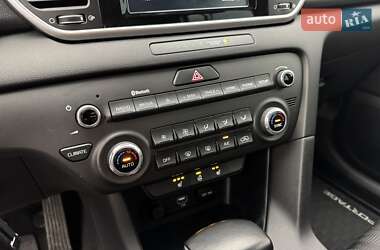 Позашляховик / Кросовер Kia Sportage 2019 в 