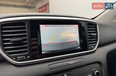 Позашляховик / Кросовер Kia Sportage 2019 в 