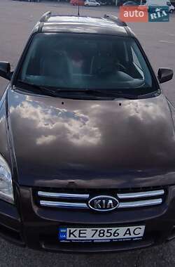 Внедорожник / Кроссовер Kia Sportage 2006 в 