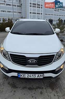 Внедорожник / Кроссовер Kia Sportage 2012 в 
