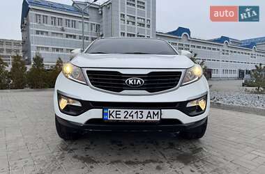 Внедорожник / Кроссовер Kia Sportage 2012 в 