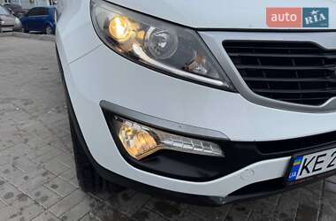 Внедорожник / Кроссовер Kia Sportage 2012 в 