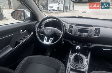 Позашляховик / Кросовер Kia Sportage 2012 в 