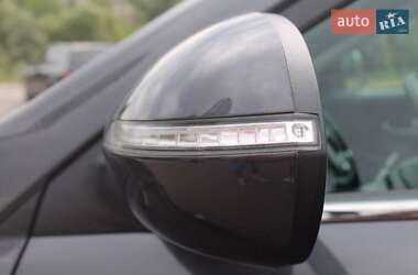 Внедорожник / Кроссовер Kia Sportage 2010 в 