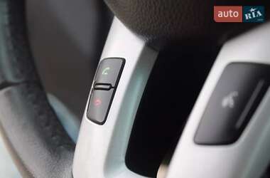 Внедорожник / Кроссовер Kia Sportage 2010 в 