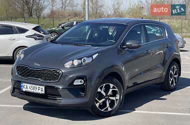 Позашляховик / Кросовер Kia Sportage 2019 в 