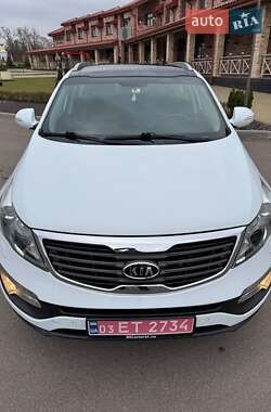 Внедорожник / Кроссовер Kia Sportage 2013 в 