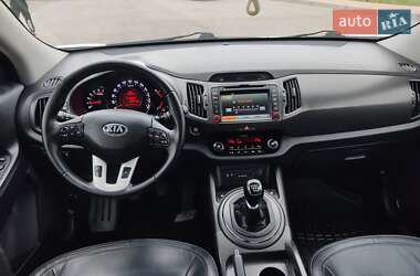 Внедорожник / Кроссовер Kia Sportage 2013 в 