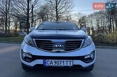 Внедорожник / Кроссовер Kia Sportage 2012 в 