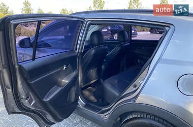 Внедорожник / Кроссовер Kia Sportage 2012 в 