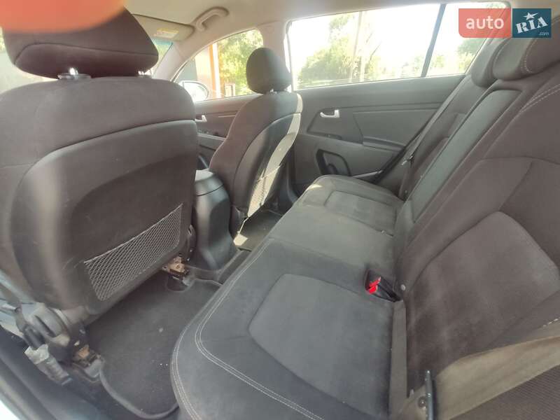 Позашляховик / Кросовер Kia Sportage 2013 в Полтаві фото 21 Позашляховик / Кросовер Kia Sportage 2013 в Полтаві