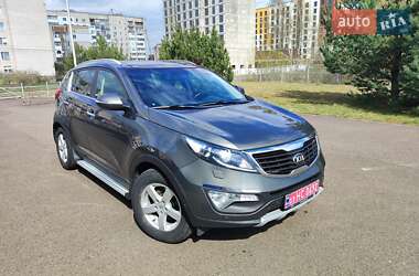 Позашляховик / Кросовер Kia Sportage 2013 в 