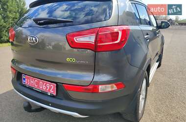 Позашляховик / Кросовер Kia Sportage 2013 в 