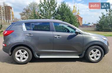 Позашляховик / Кросовер Kia Sportage 2013 в 