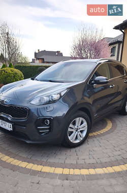 Внедорожник / Кроссовер Kia Sportage 2017 в 