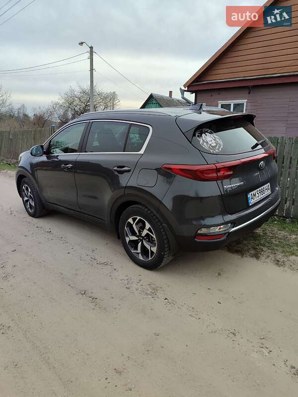 Внедорожник / Кроссовер Kia Sportage 2021 в Олевске