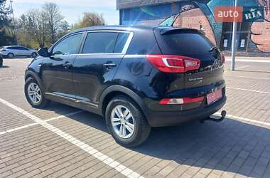 Внедорожник / Кроссовер Kia Sportage 2012 в 