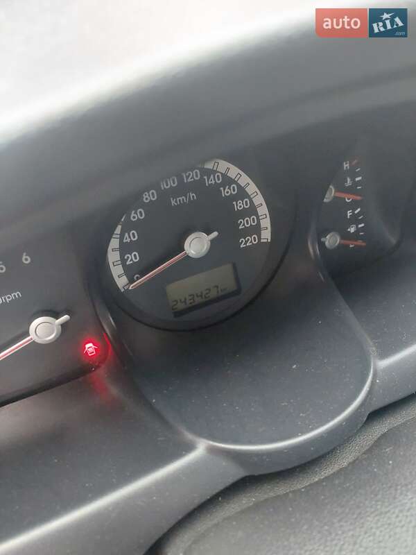 Внедорожник / Кроссовер Kia Sportage 2007 в Ивано-Франковске