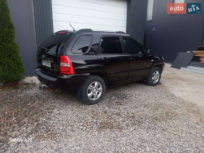 Внедорожник / Кроссовер Kia Sportage 2007 в Ивано-Франковске