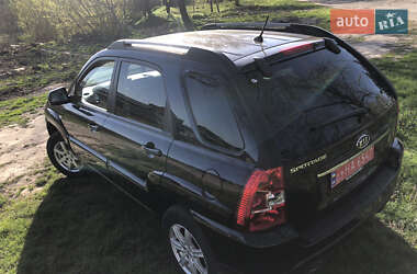 Позашляховик / Кросовер Kia Sportage 2010 в 