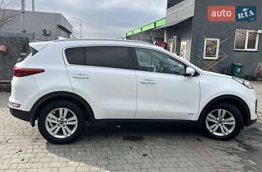 Внедорожник / Кроссовер Kia Sportage 2016 в 