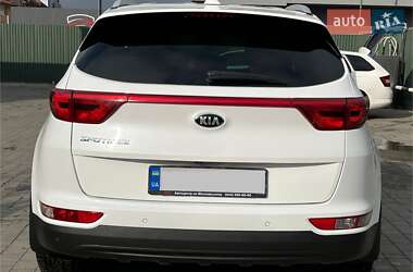 Внедорожник / Кроссовер Kia Sportage 2016 в 