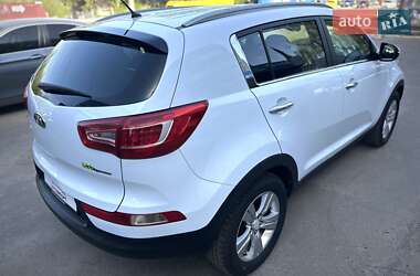 Позашляховик / Кросовер Kia Sportage 2011 в 