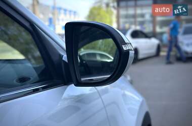 Позашляховик / Кросовер Kia Sportage 2011 в 