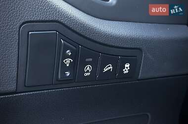 Позашляховик / Кросовер Kia Sportage 2011 в 