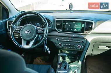 Внедорожник / Кроссовер Kia Sportage 2018 в 