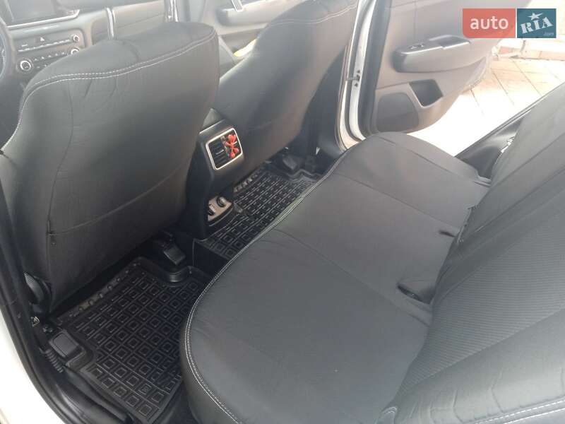 Позашляховик / Кросовер Kia Sportage 2018 в Яготині фото 14 Позашляховик / Кросовер Kia Sportage 2018 в Яготині