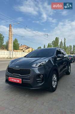 Внедорожник / Кроссовер Kia Sportage 2016 в 