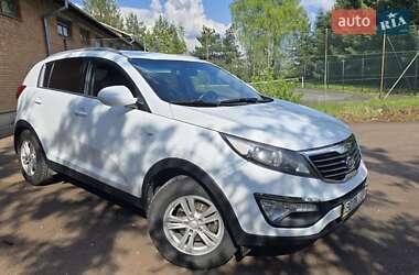 Внедорожник / Кроссовер Kia Sportage 2012 в 
