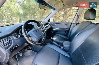 Внедорожник / Кроссовер Kia Sportage 2009 в 