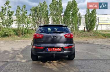 Внедорожник / Кроссовер Kia Sportage 2012 в 