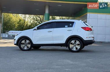 Внедорожник / Кроссовер Kia Sportage 2014 в 